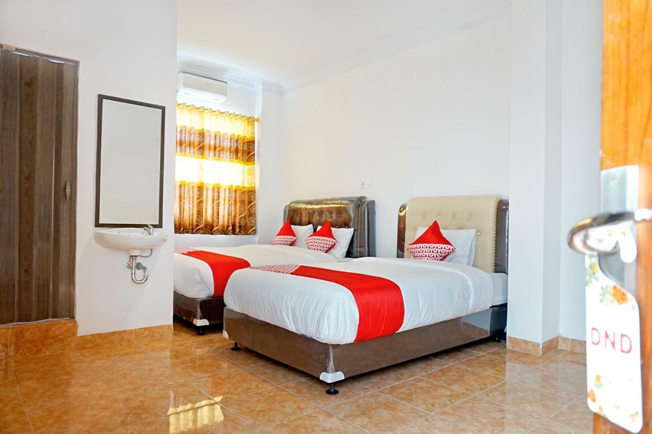Oyo 694 Khasanah Residence بيكانبارو المظهر الخارجي الصورة