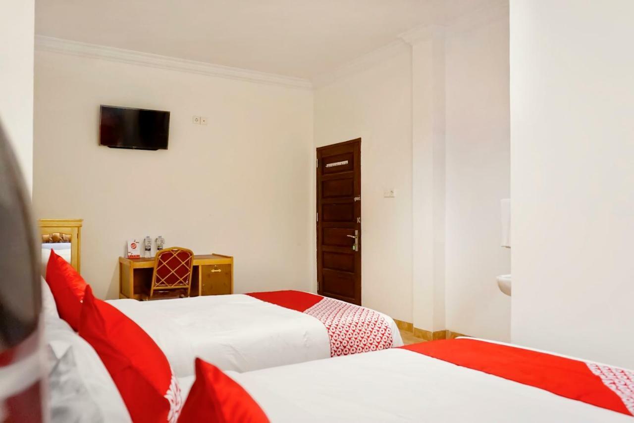 Oyo 694 Khasanah Residence بيكانبارو المظهر الخارجي الصورة