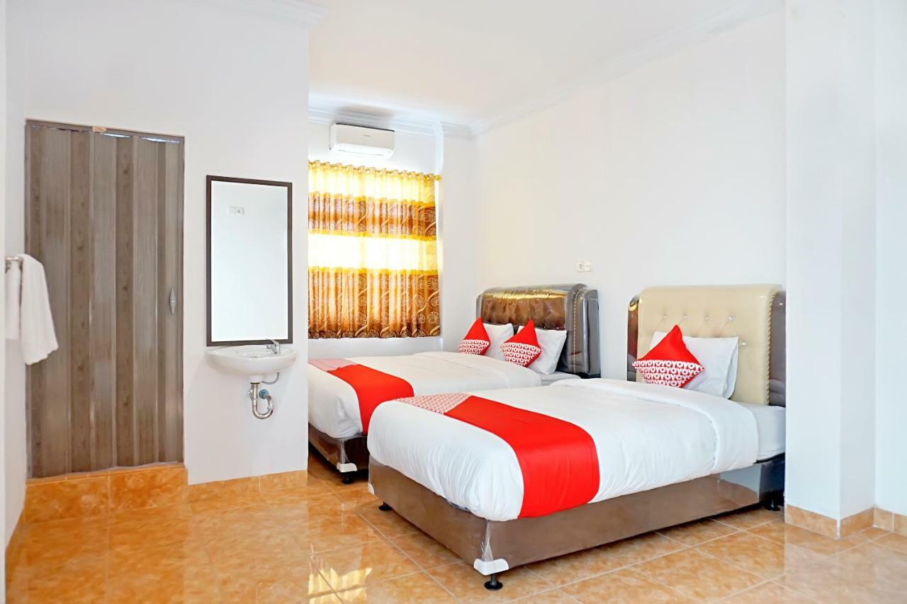 Oyo 694 Khasanah Residence بيكانبارو المظهر الخارجي الصورة