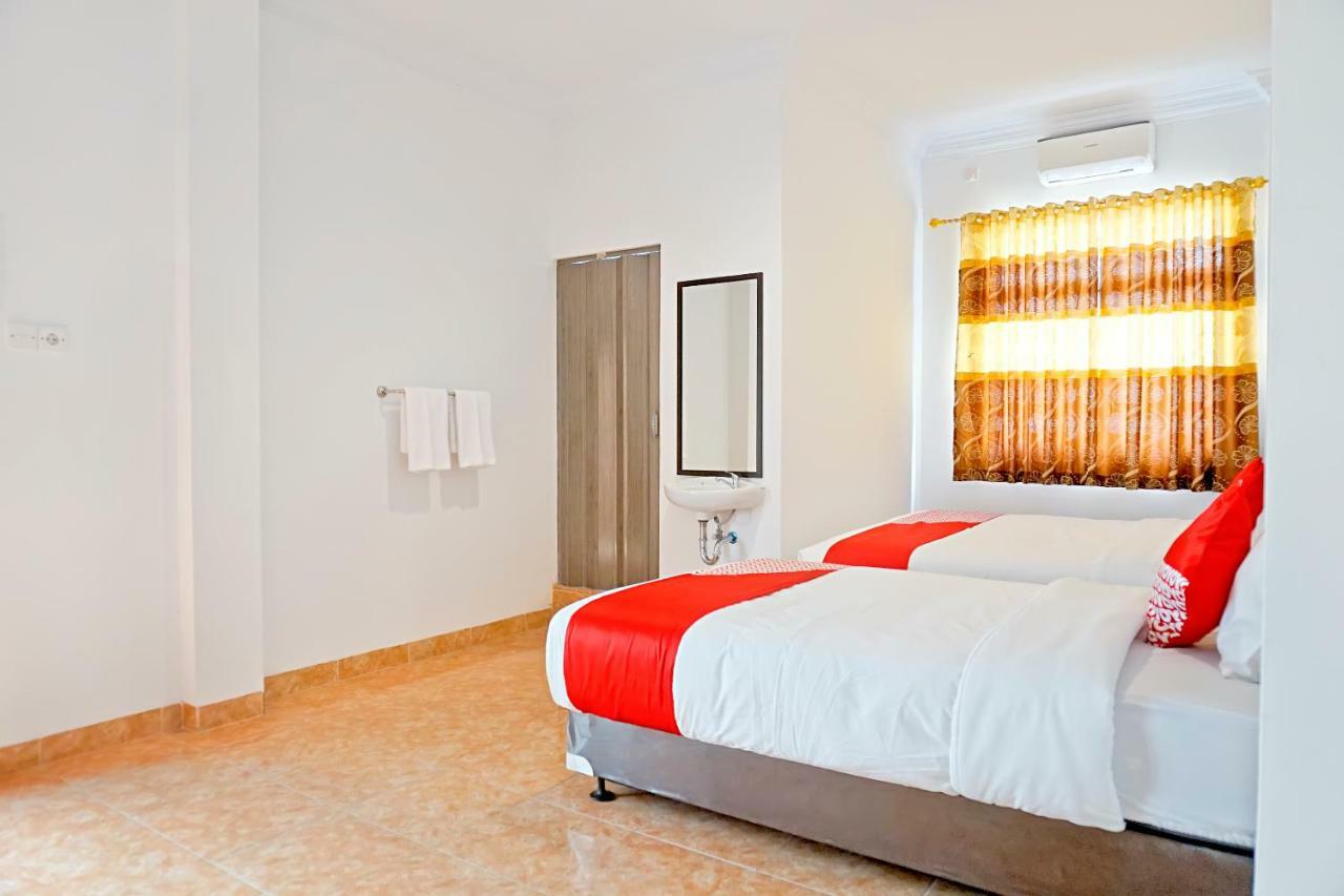 Oyo 694 Khasanah Residence بيكانبارو المظهر الخارجي الصورة