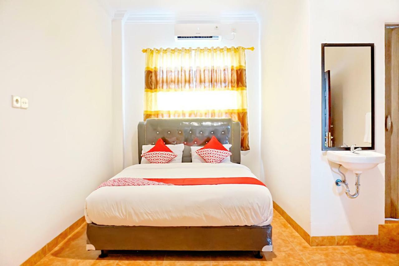 Oyo 694 Khasanah Residence بيكانبارو المظهر الخارجي الصورة